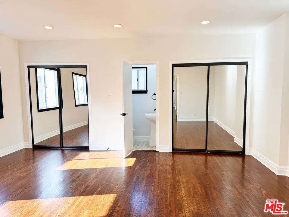 7319 Lasalle Avenue, Los Angeles, California 90047 home-pic-10